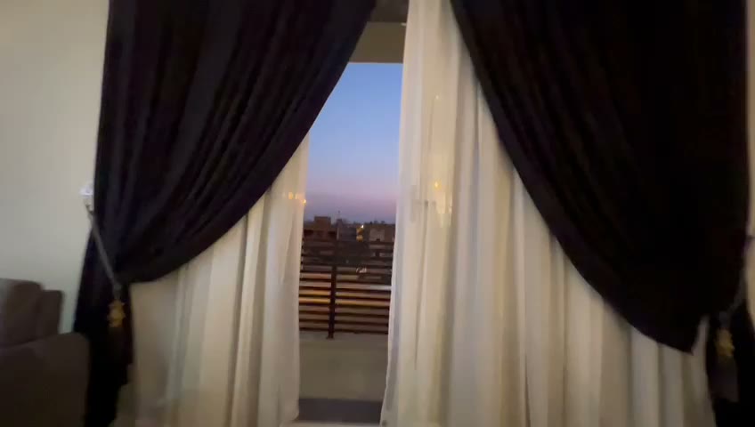 إطلالة البلكونة وقت الغروب